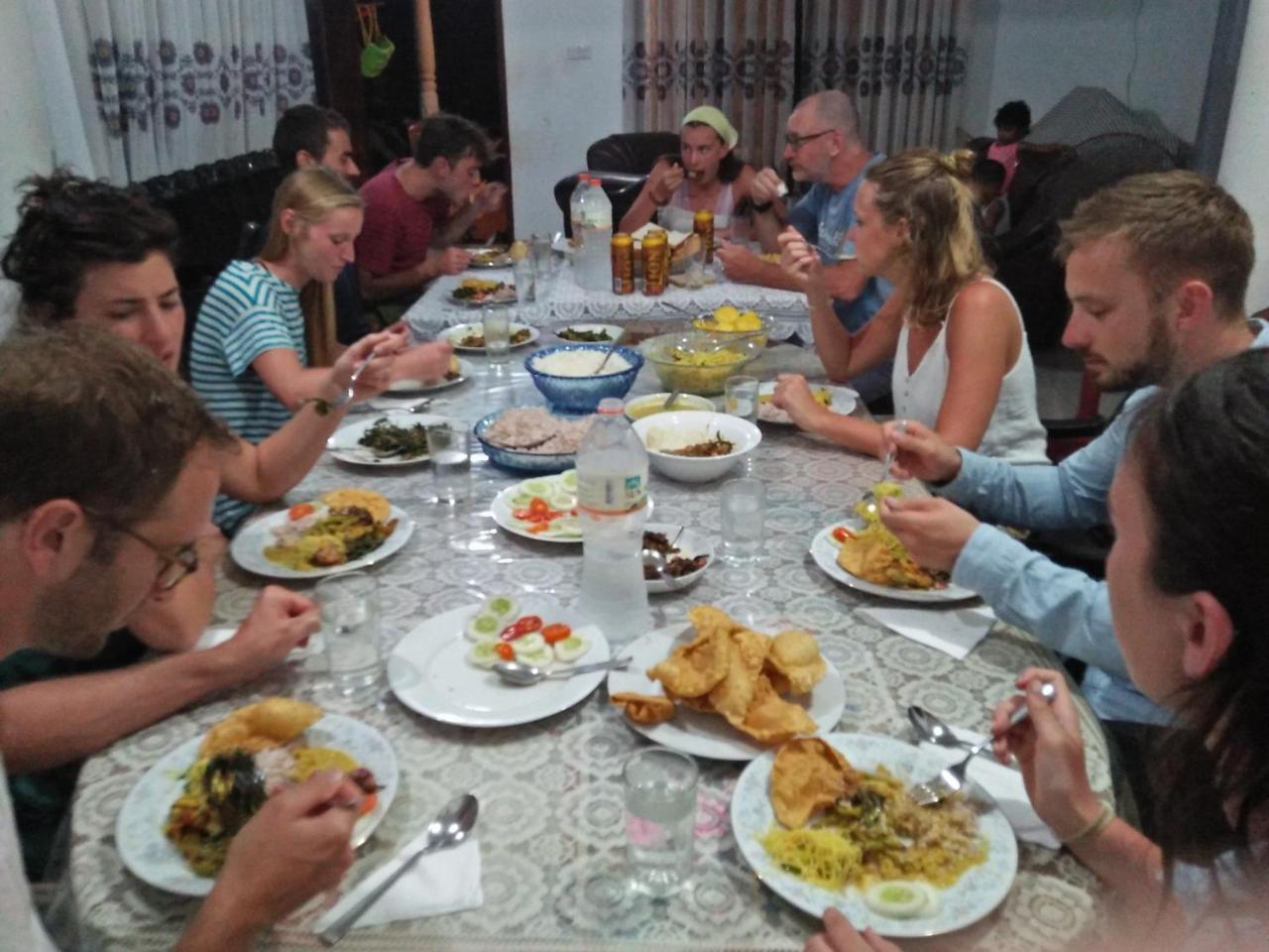 דיקוולה Helena Holiday Cottage מראה חיצוני תמונה